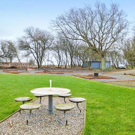 Amazing In W/ 1 Bedrooms *